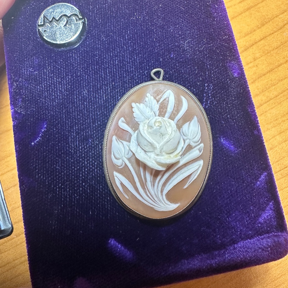 Antique High Relief Rose Cameo 800 Silver Pendant Brooch